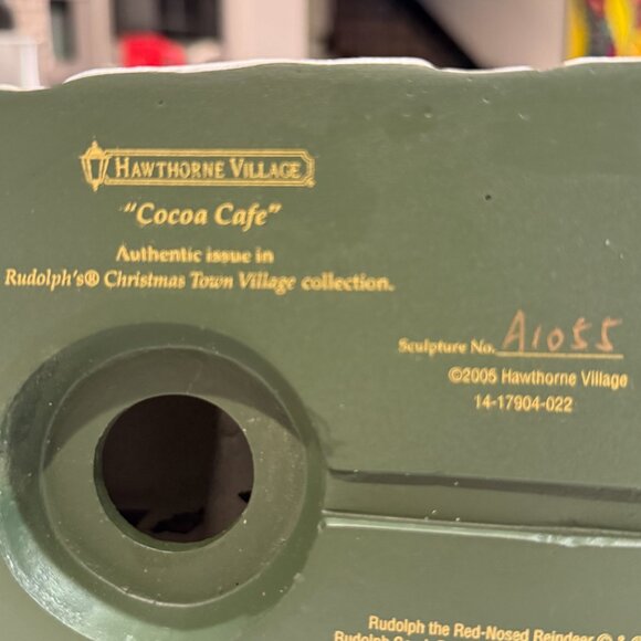 Hawthorne Village - "Cocoa Cafe" Piece - Picture 2 of 8